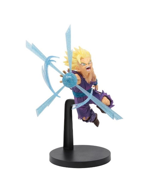 Figura Dragon Ball Z Gohan collectors Banpresto con luz y movimiento