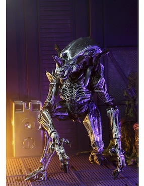 Figura articulada ultimate Neca con movimiento