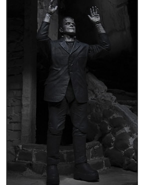 Figura Neca Ultimate Frankenstein Monster B&W