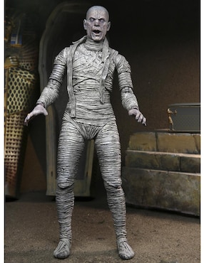 Figura ultimate Neca con movimiento