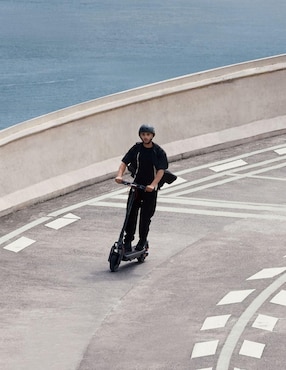 Scooter eléctrico Segway MAXG3 2025