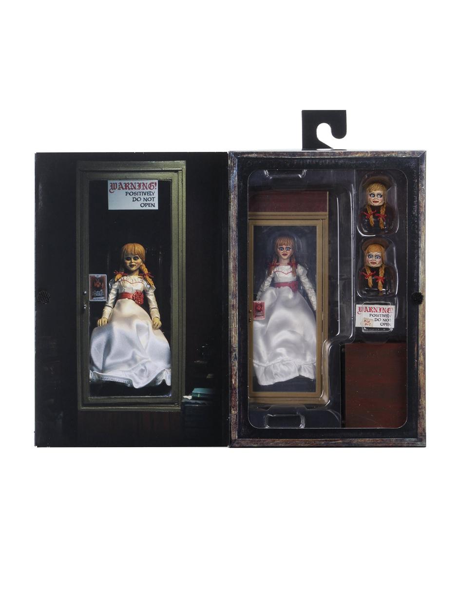 Figura articulada Enterbay ultimate con luz y movimiento 3