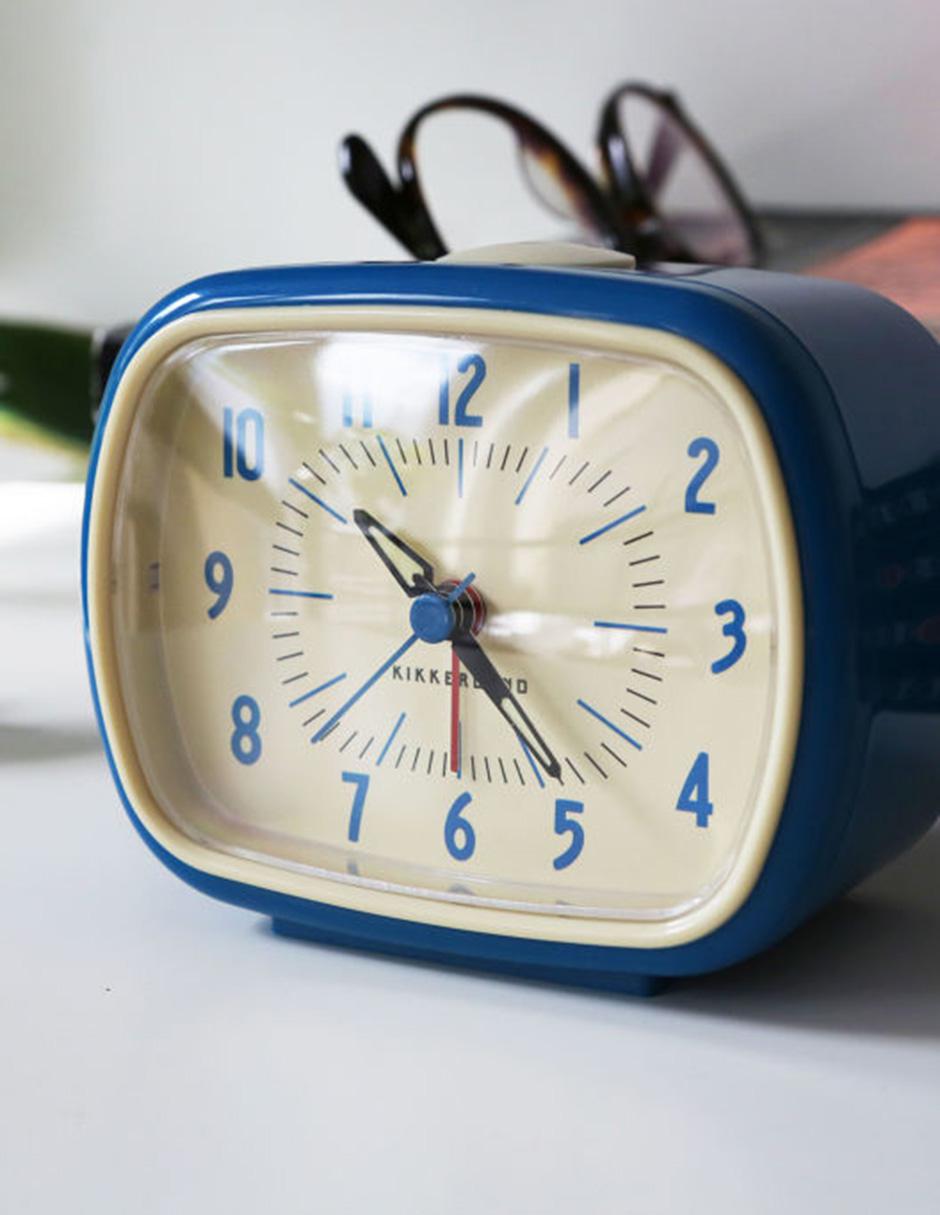 Reloj tipo Retro para Buró con Alarma 7