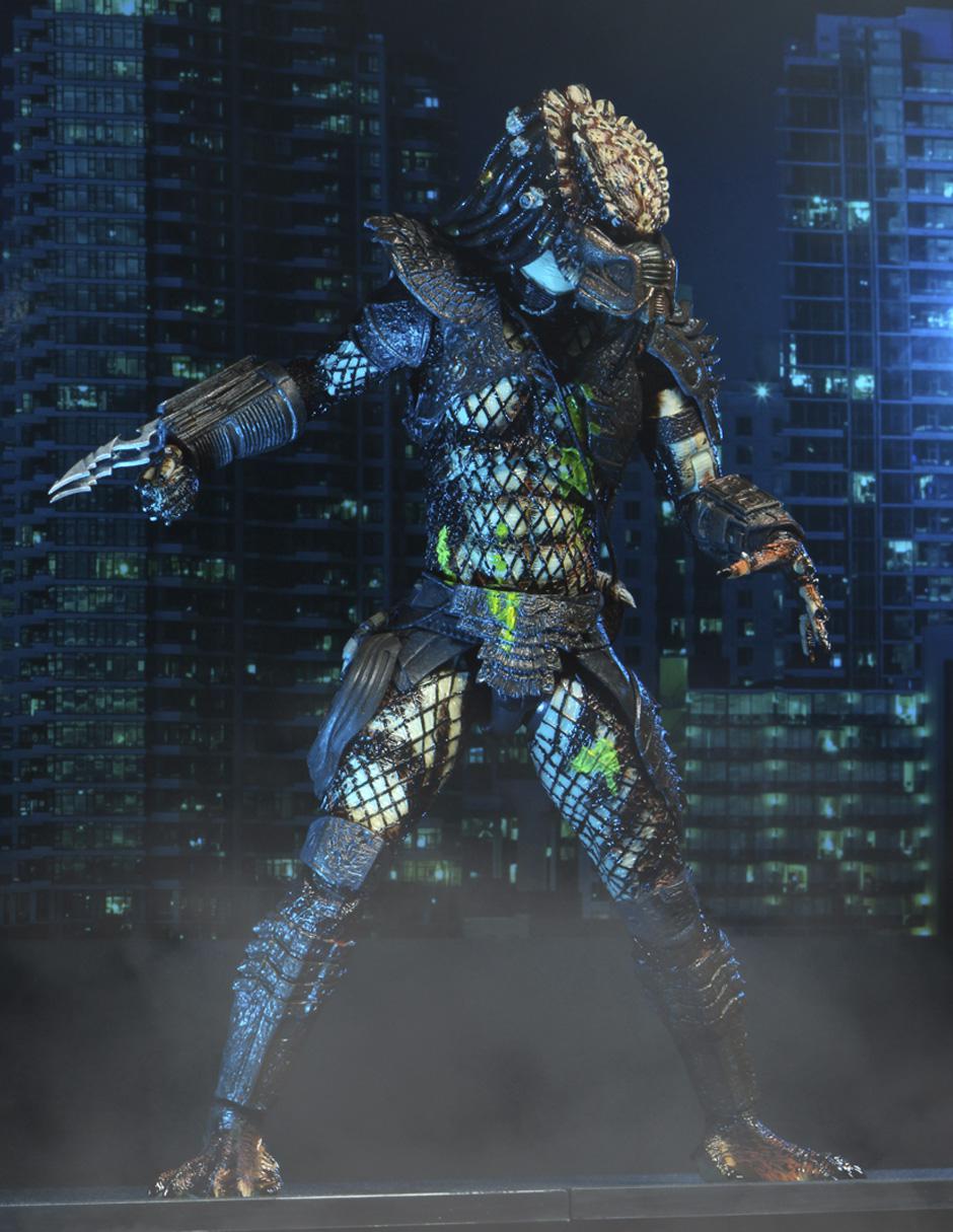 Figura articulada Predator ultimate con movimiento 2