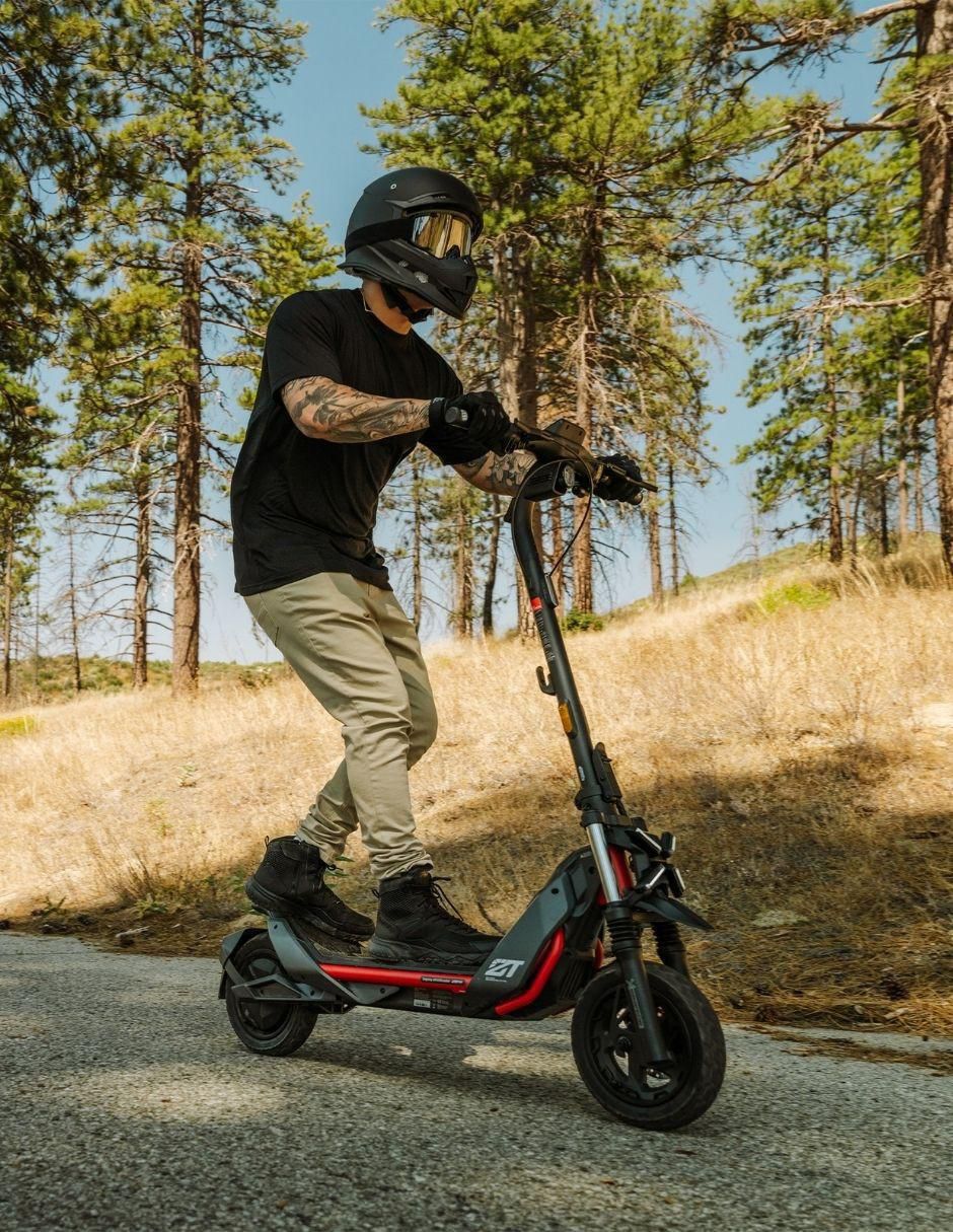 Scooter eléctrico ZT3PRO 2025 10
